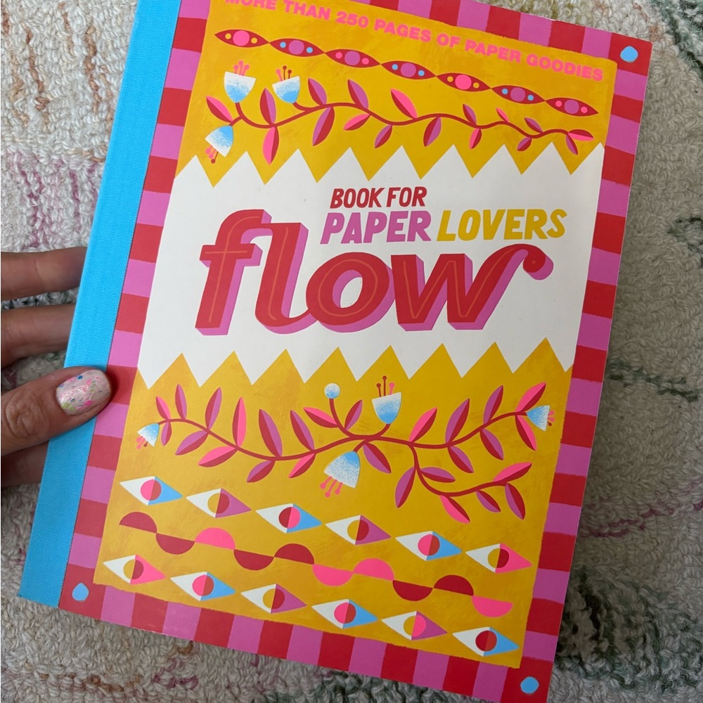FLOW MAGAZINE - BOOK FOR PAPER LOVERS - ISSUE 13 - BRAND NEW